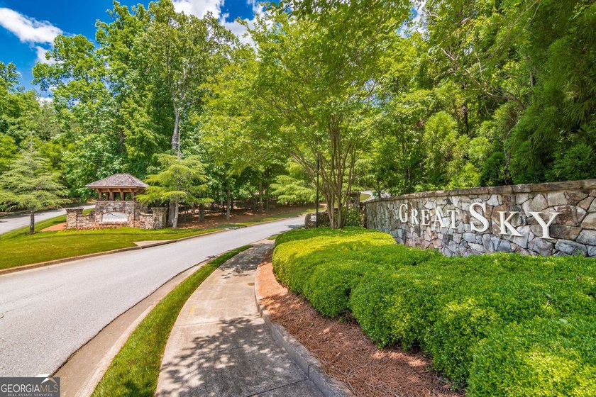 Welcome to Lakeside Garden, a truly one-of-a-kind townhome in - photo 44