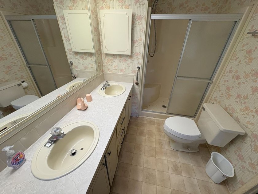 Welcome to Clover Leaf Farms a 55+ age-qualified active and - photo 7