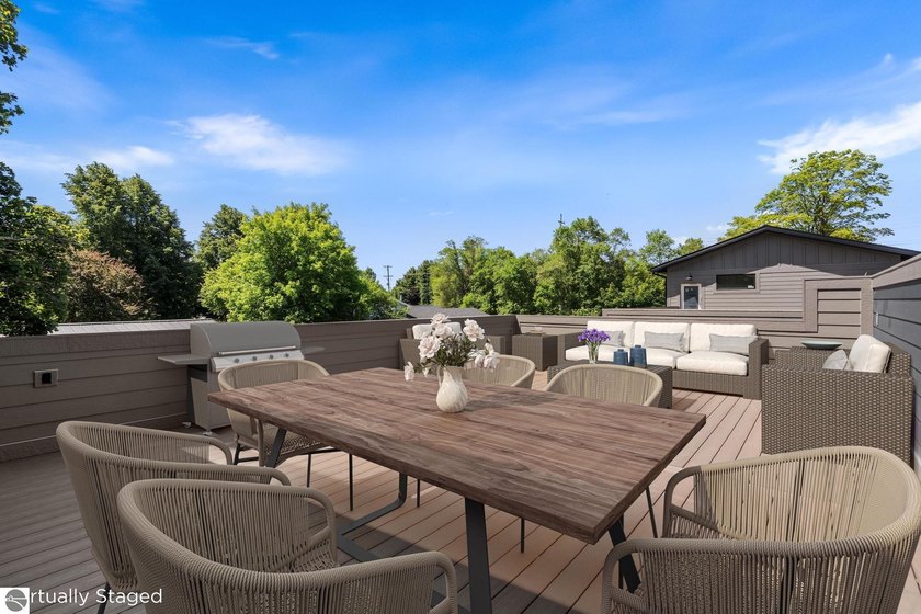 Under $800K in Charlevoix - brand-new luxury offering. Hard to - photo 29