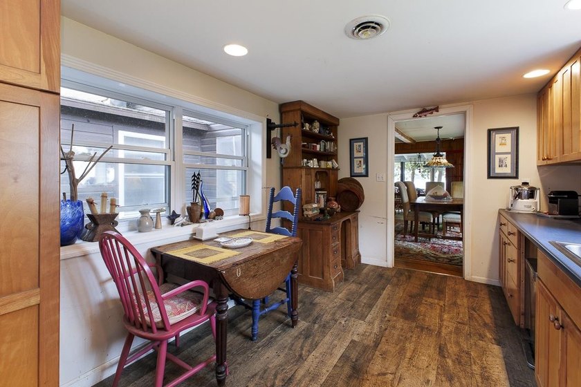 Welcome to Kibbe Point, one of the most distinctive lakefront - photo 15