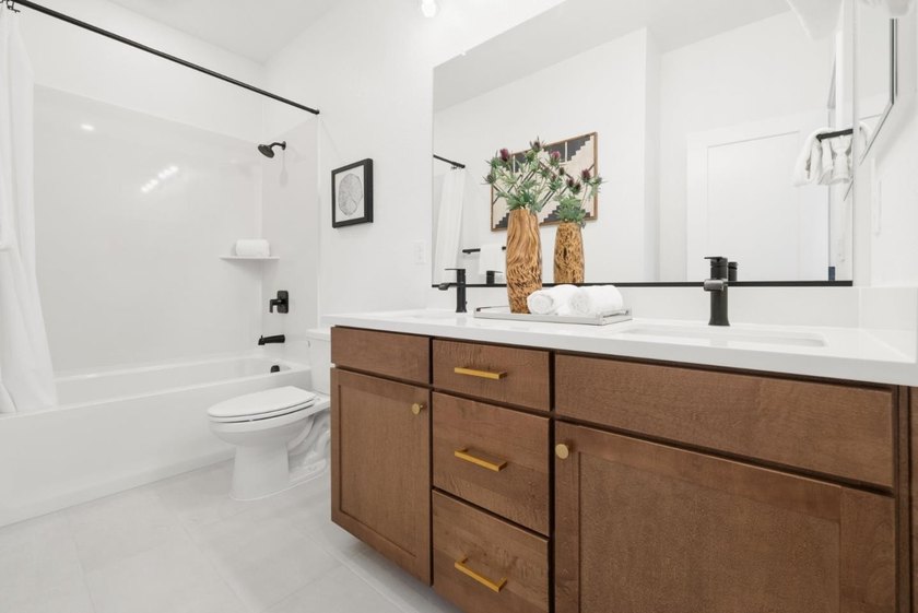 Welcome to 2815 Crusader St, Alameda, a luxury home in coveted - photo 39