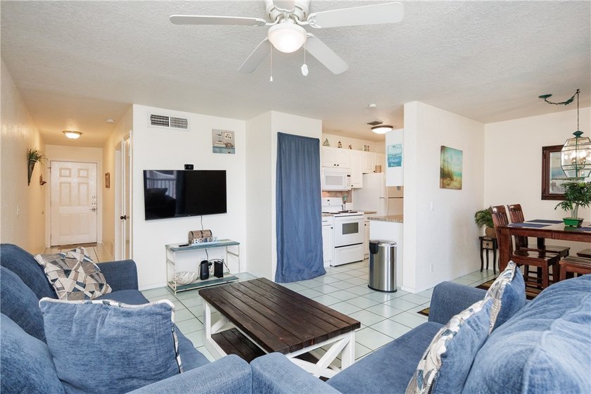 Stunning Waterview Island Condo! Situated in the popular Mystic - photo 10