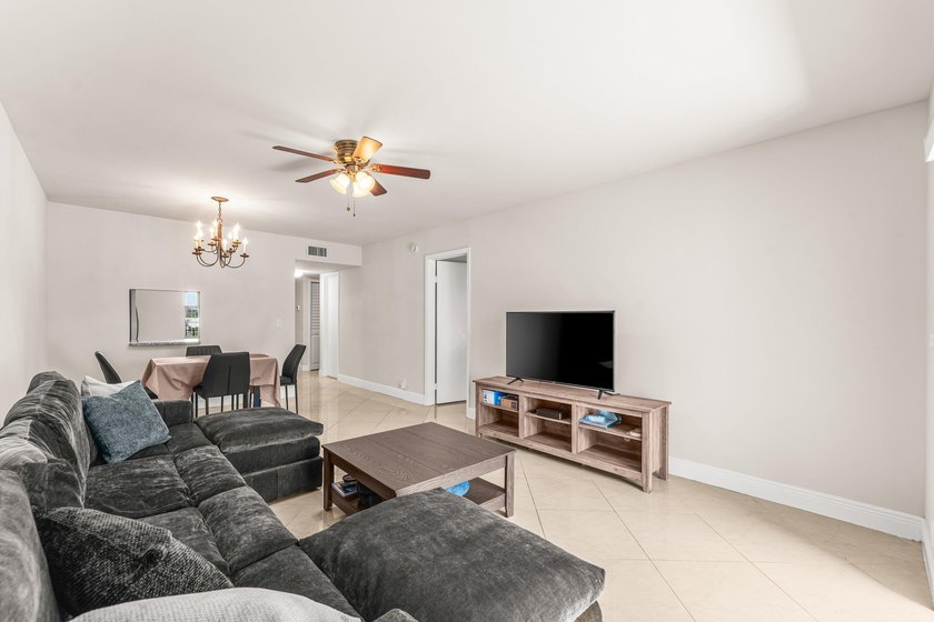 Beautifully renovated 2nd-floor corner unit in the highly - photo 17