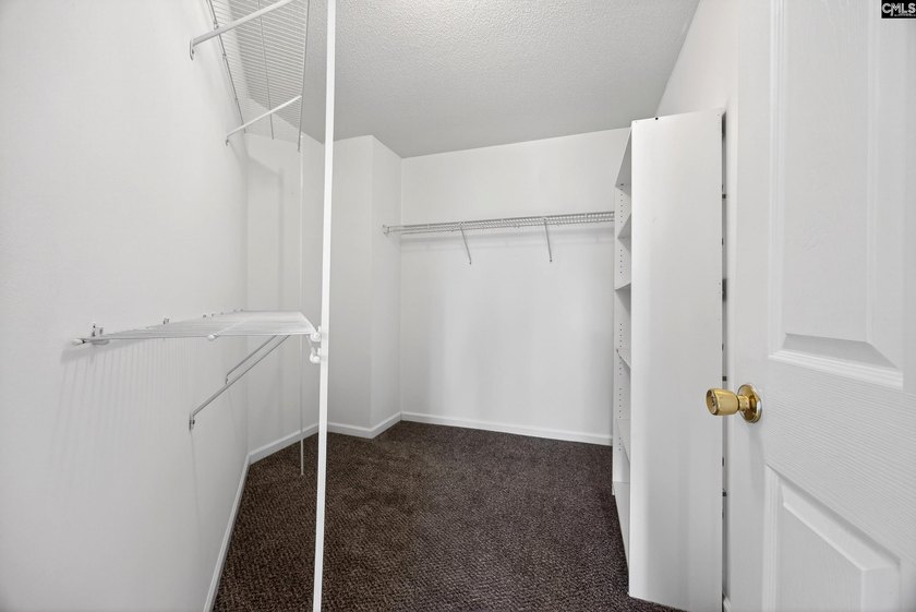 Welcome home to this beautifully updated 4-bedroom, 2.5-bath - photo 25