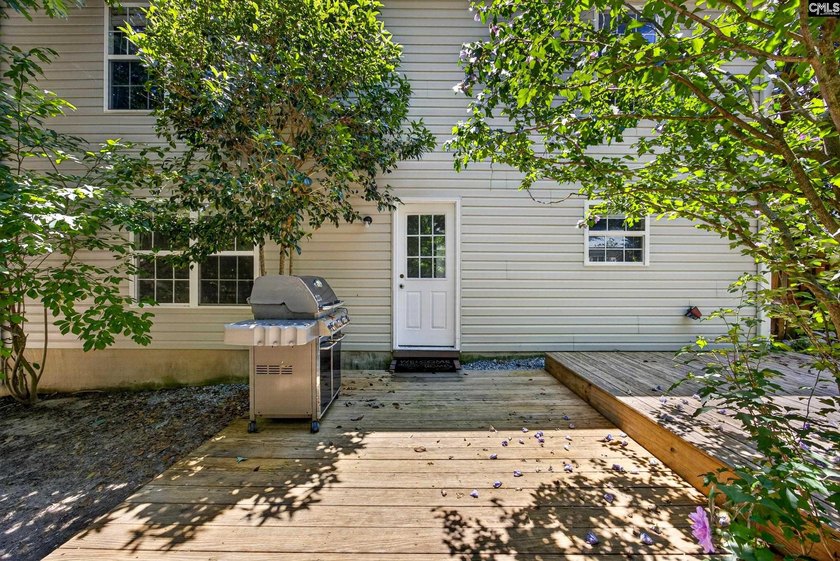 Welcome home to this beautifully updated 4-bedroom, 2.5-bath - photo 39