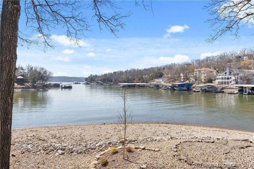 Experience tranquil lakeside living in this luxurious 3BR/3BA - photo 38