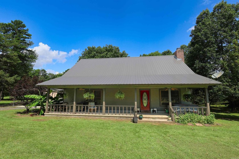 Situated on 5.78 +/- acres in the Lakeview Estates subdivision - photo 42