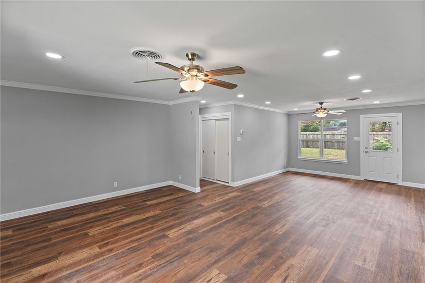 Welcome to 3729 Pope Drive, a fully updated and completely - photo 6