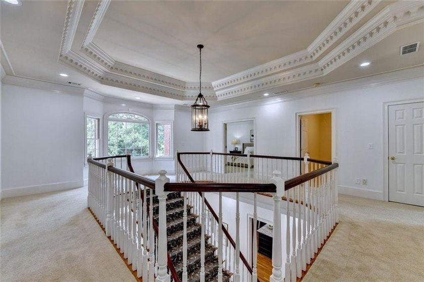 Welcome to unparalleled luxury in one of the areas most - photo 29