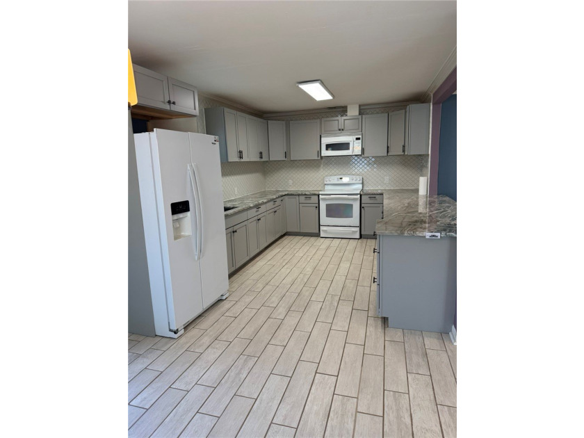 Located just minutes from the beautiful Corpus Christi Bay Area - photo 4