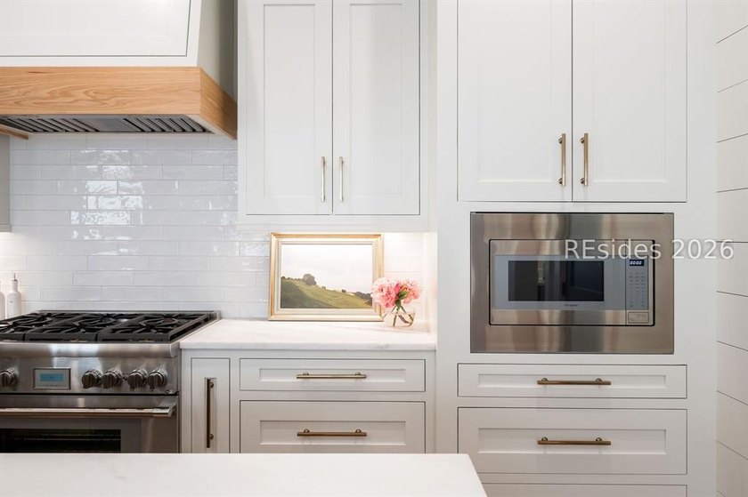 Don't miss just finished, new construction located in the highly - photo 30