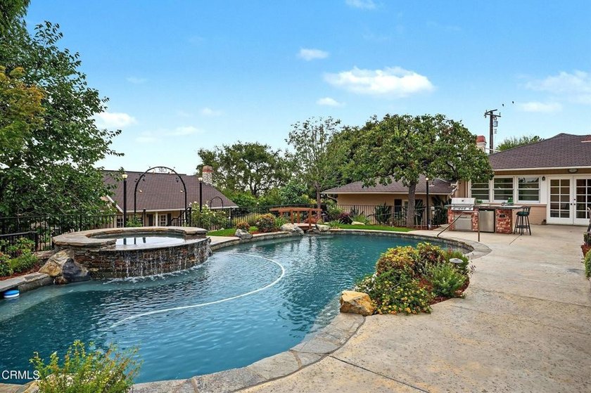 This gracious, one-story traditional of just over 3000 square - photo 36