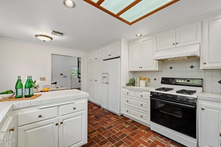 This gracious, one-story traditional of just over 3000 square - photo 50
