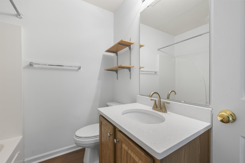 MUST SEE! This beautifully updated, single-level END UNIT - photo 15