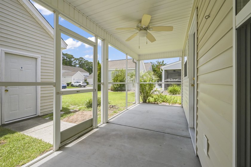 MUST SEE! This beautifully updated, single-level END UNIT - photo 18