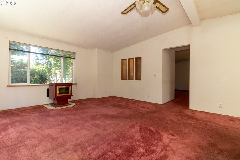 Well Priced! Florentine Estates 55+ gated community. Opportunity - photo 11