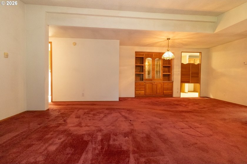 Well Priced! Florentine Estates 55+ gated community. Opportunity - photo 13