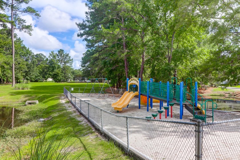 Welcome home to The Park at Rivers Edge, a beautiful - photo 31