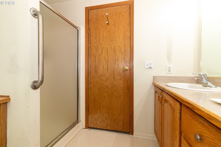 Well Priced! Florentine Estates 55+ gated community. Opportunity - photo 39