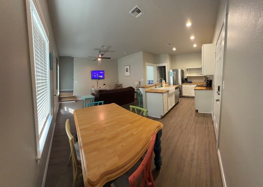 Welcome to easy coastal living in this stand-alone condominium - photo 7