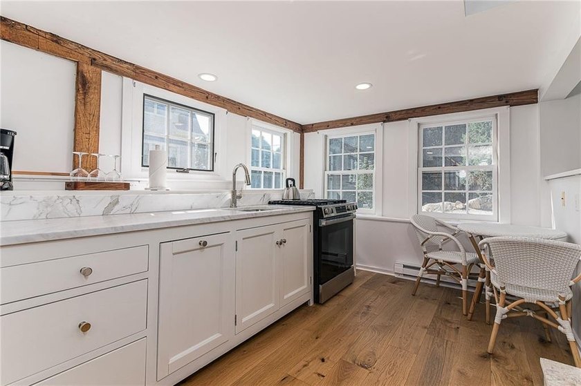 19 East Hills Road presents a rare opportunity to own a - photo 36