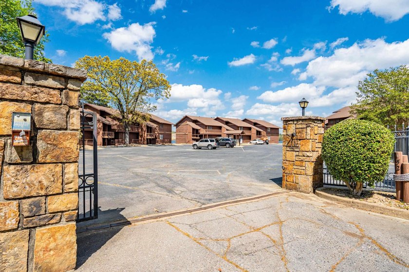 This stunning lakefront condo offers the perfect blend of - photo 45