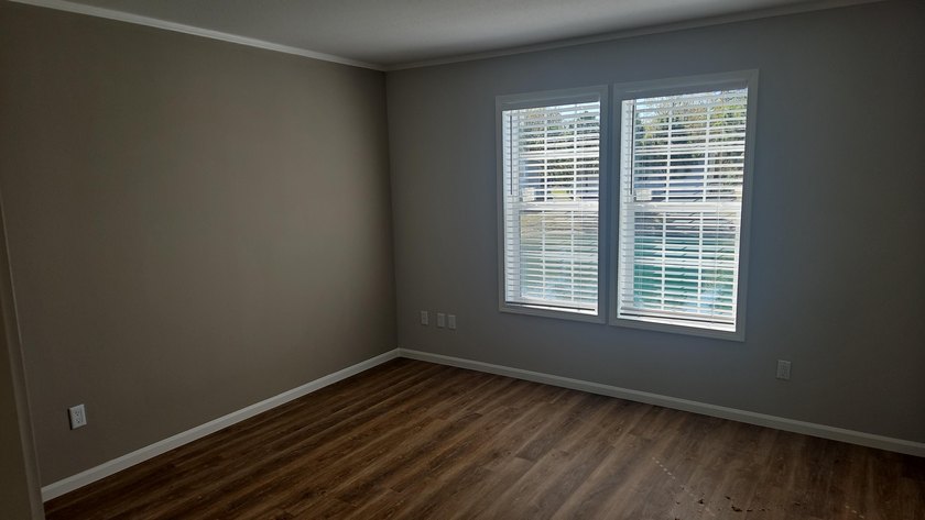 ** CONSTRUCTION ALMOSET FINISHED** SEE WHAT INCENTIVES APRIL - photo 14