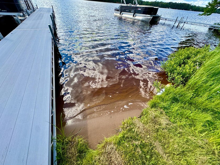 This is a unique lakefront property giving you diverse options - photo 17