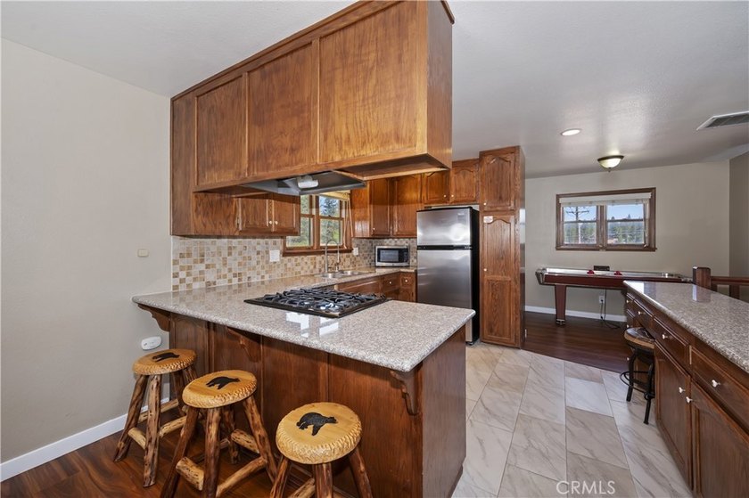 Prime Lower Moonridge location with stunning golf course views ~ - photo 14
