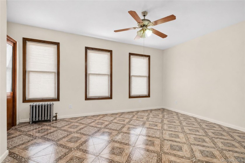 Welcome to 722 Elton Street, a beautifully maintained detached - photo 15