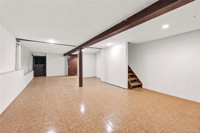 Welcome to 722 Elton Street, a beautifully maintained detached - photo 18