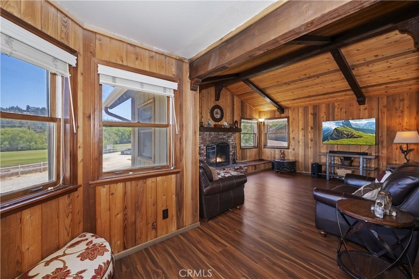 Prime Lower Moonridge location with stunning golf course views ~ - photo 42