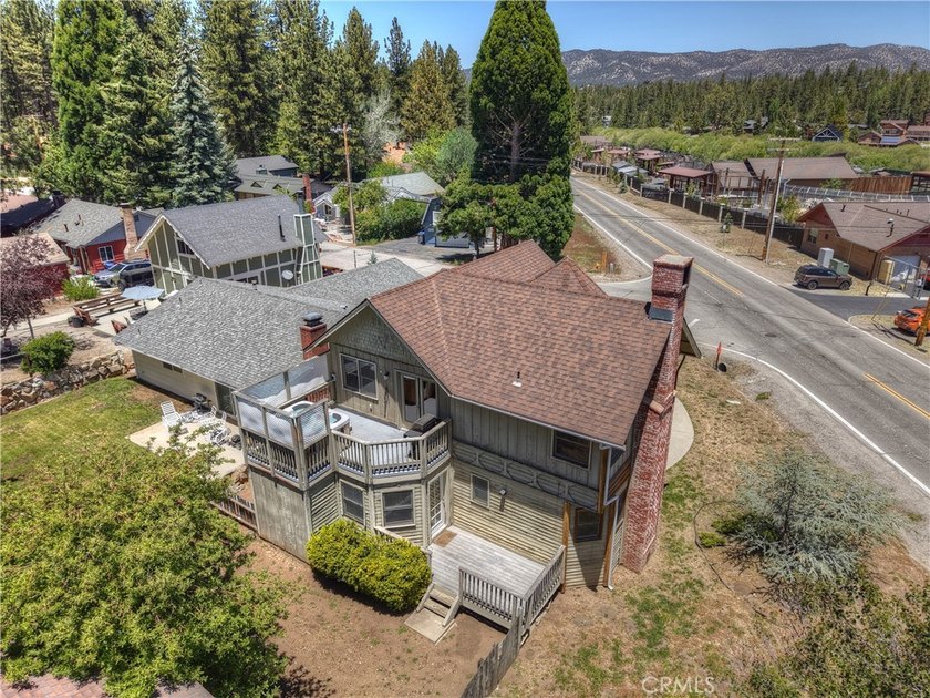 Prime Lower Moonridge location with stunning golf course views ~ - photo 45