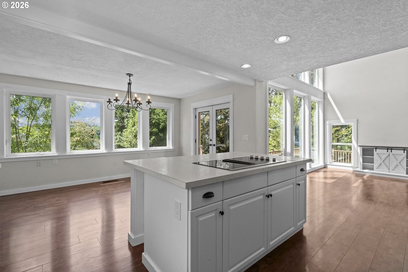 4 bed, 2.5-bath home offering 2,386 sq ft of thoughtfully - photo 6
