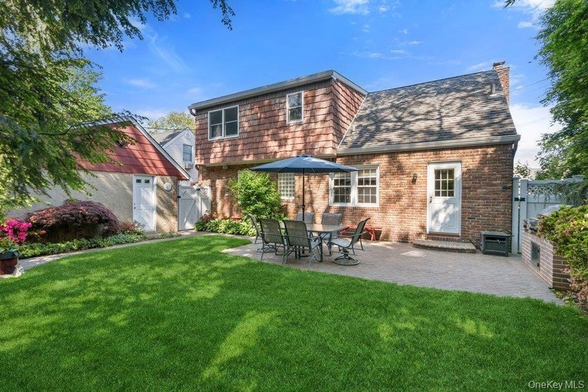 Don't Miss this charming, expanded Cape home featuring 5 - photo 22