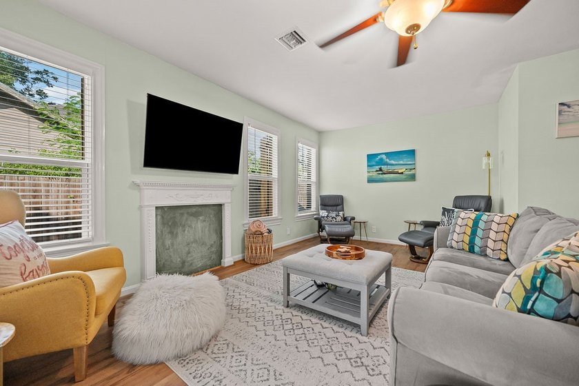 This beautifully renovated home is located in the Del Monte - photo 7