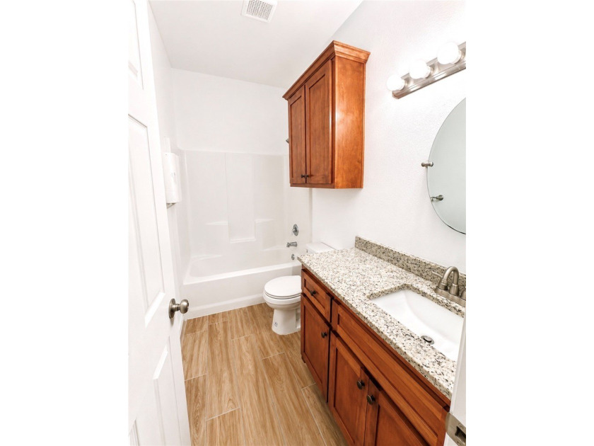 Great opportunity in an unbeatable location! Built in 2021! This - photo 9
