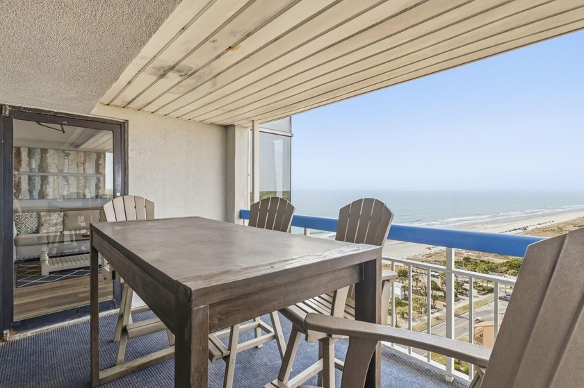 Fully furnished, high-floor oceanfront three-bedroom - photo 33