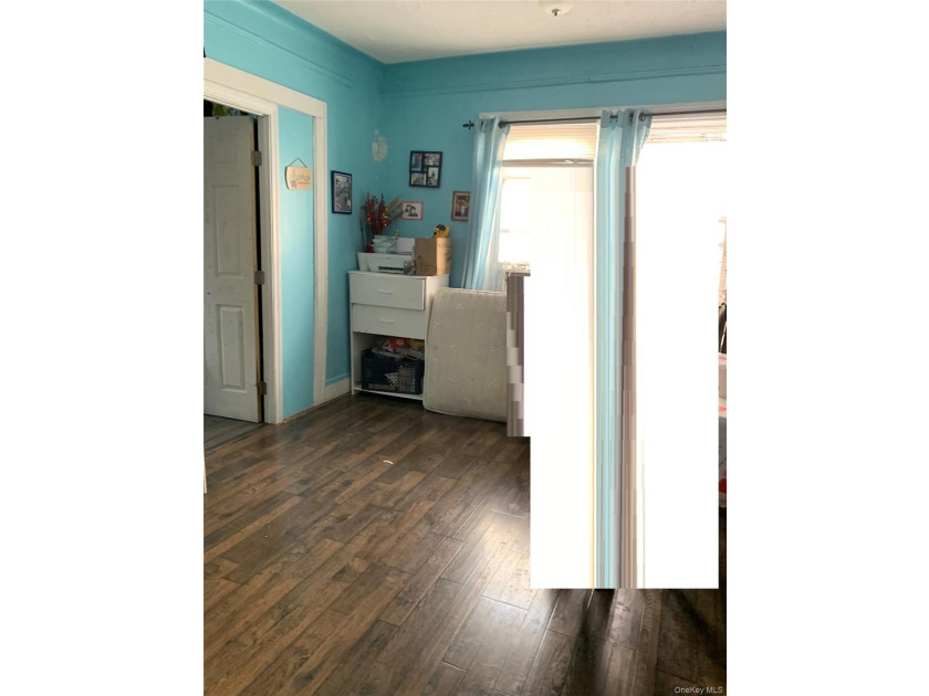 Short Sale. Fully Finished Basement with Separate Entrance - photo 15