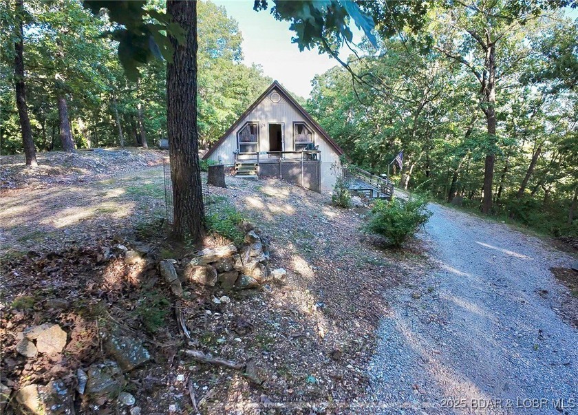 ZERO RESTRICTIONS! Charming cottage on 37.5 Acres very close to - photo 3