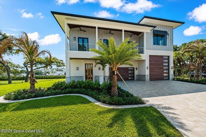Experience the pinnacle of coastal luxury at Marina Bay Estates - photo 2