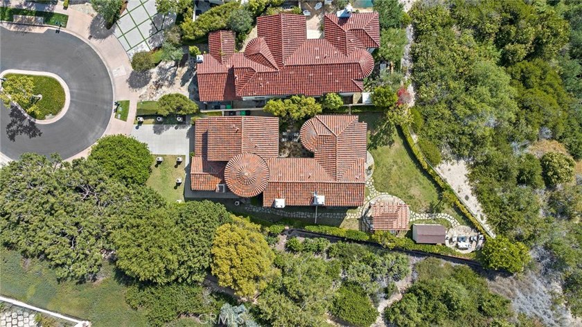 28 Sandy Cv ~ Nestled in the exclusive, gated community of - photo 46