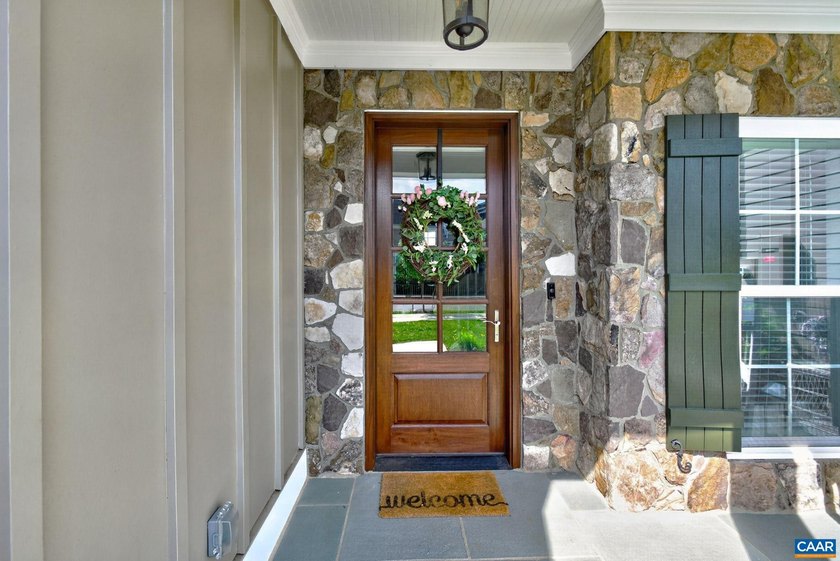 OPEN SUN 7/19. Old Trail in Crozet. End unit villa backing to - photo 6