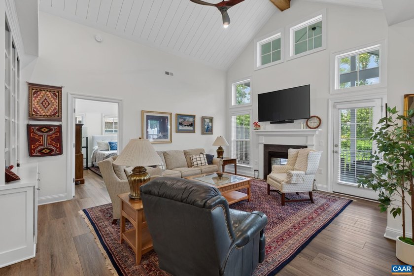 OPEN SUN 7/19. Old Trail in Crozet. End unit villa backing to - photo 9