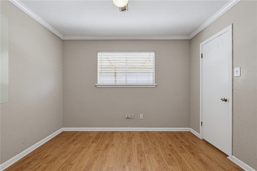Fabulous home in desirable Wood River, just steps away from the - photo 16