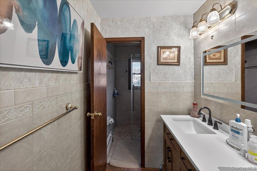 Welcome to this spacious and versatile home set on an oversized - photo 9