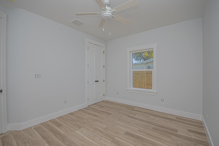 Step into this semi-custom home beautifully designed with plenty - photo 38