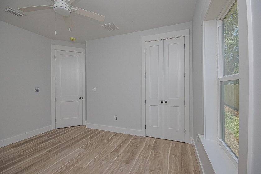 Step into this semi-custom home beautifully designed with plenty - photo 40