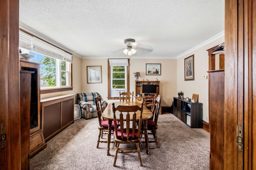 With a little TLC, this 4 bedroom, 1.5 bath home could be - photo 16