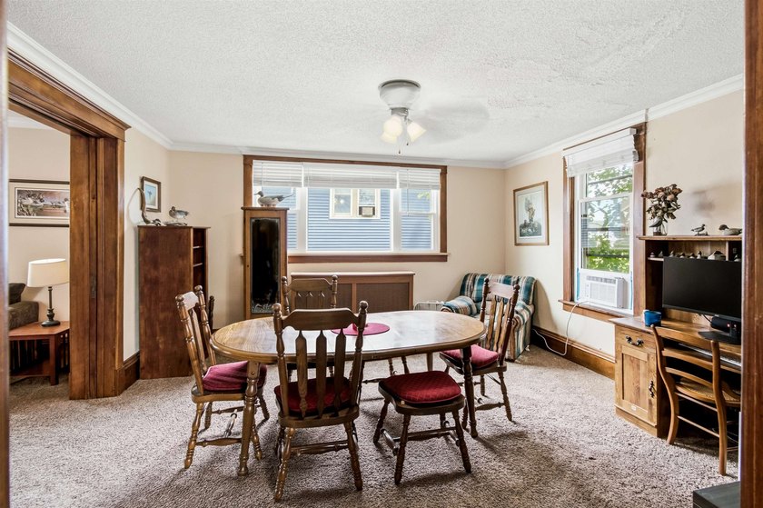 With a little TLC, this 4 bedroom, 1.5 bath home could be - photo 17